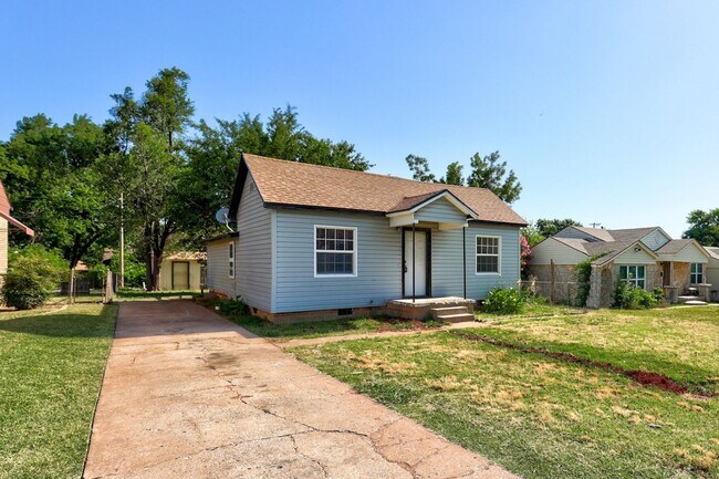 Foto del edificio - 3 Bed 1 Bath in Del City!