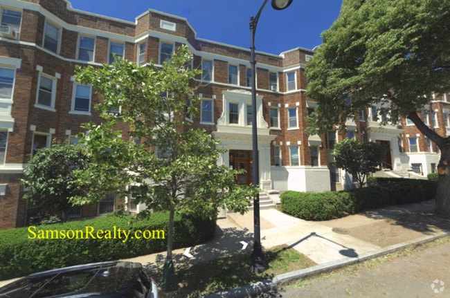 Building Photo - 1673 Commonwealth Ave