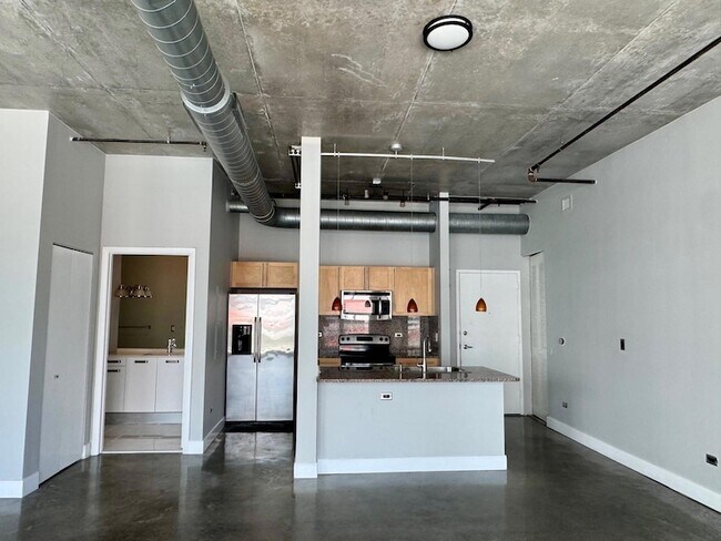 Foto del edificio - 313 NE 2nd St