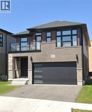 Building Photo - 273 Woodbine Ave