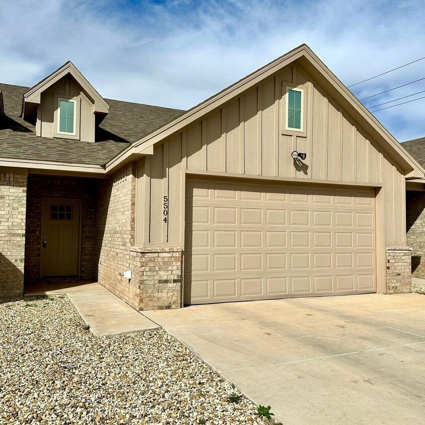 Foto principal - 5504 Kemper St