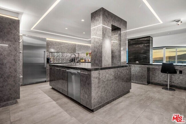 Foto del edificio - 101 Ocean Ave