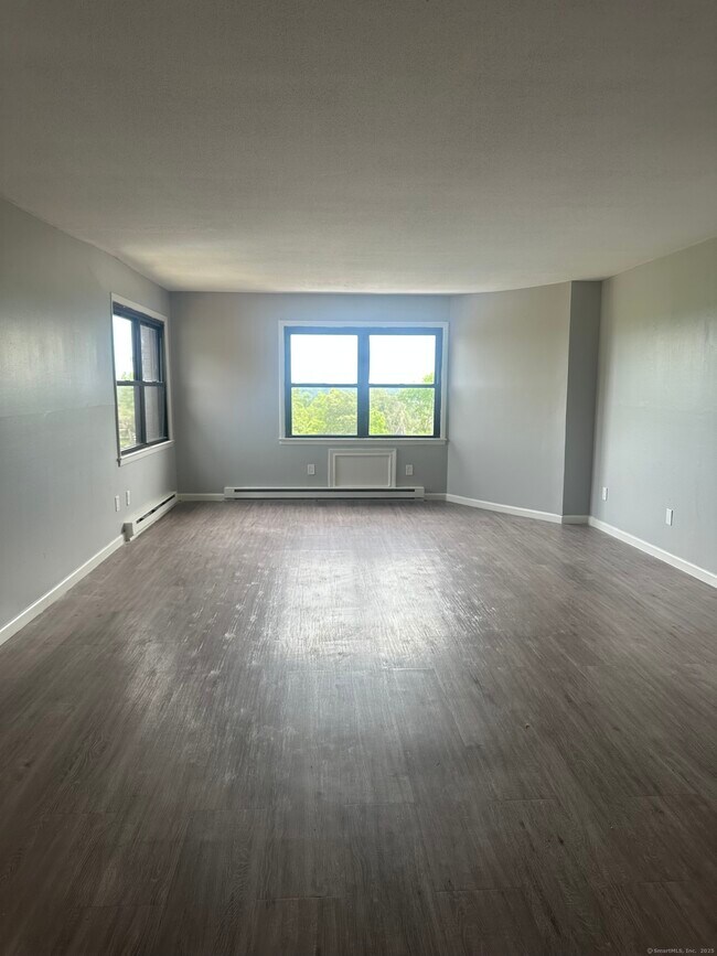 Building Photo - 109 Kaye Vue Dr
