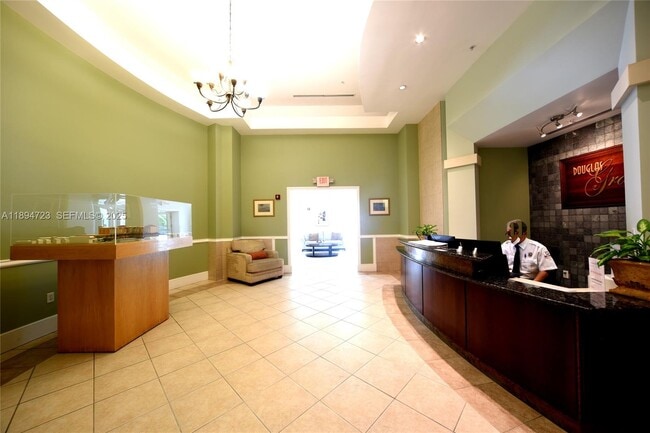 Building Photo - 50 Menores Ave