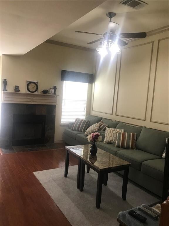 Foto del edificio - 12630 Bay Ave