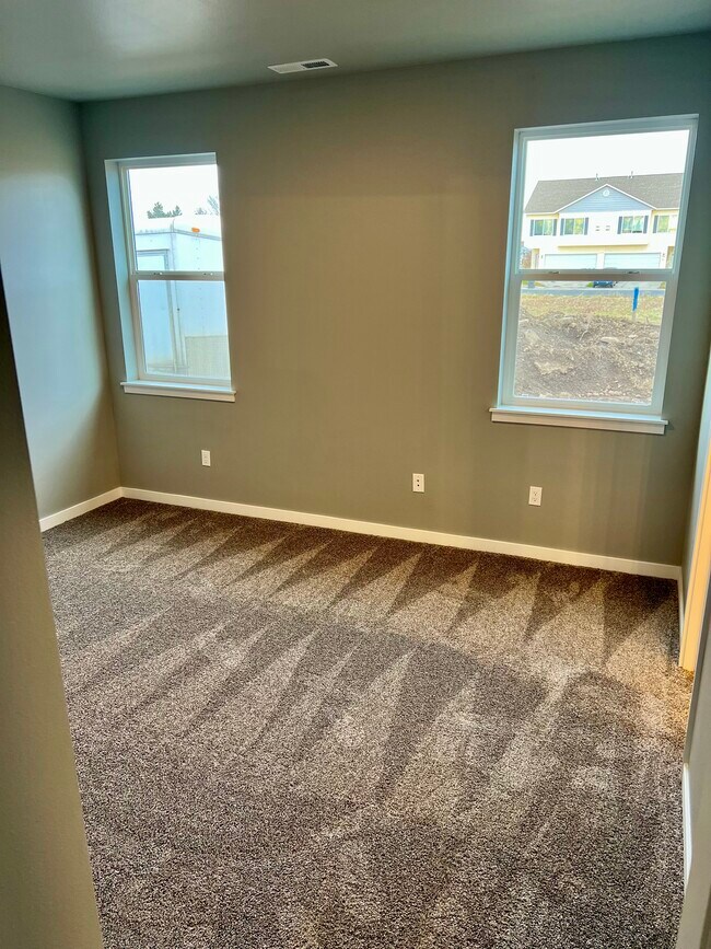 Foto del edificio - 1041 S Russell St