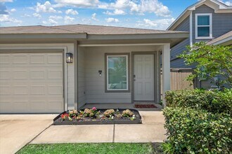 Building Photo - 14208 Fern Meadows Dr