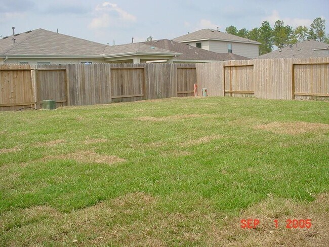 Building Photo - 29423 Legends Hill Dr