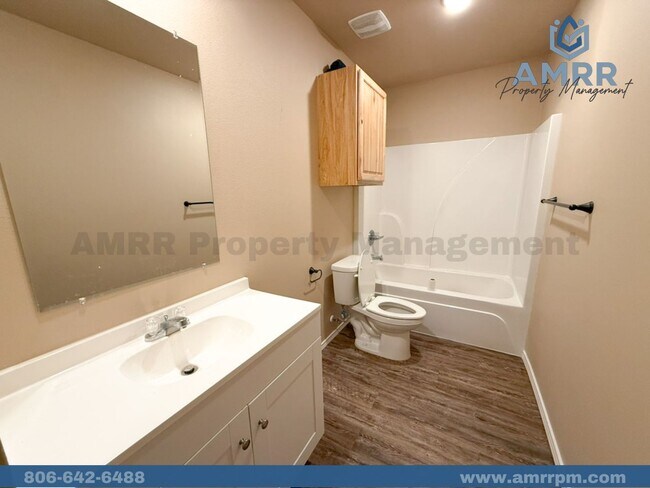 Foto del edificio - Charming 3-Bedroom Home – Space, Style, an...