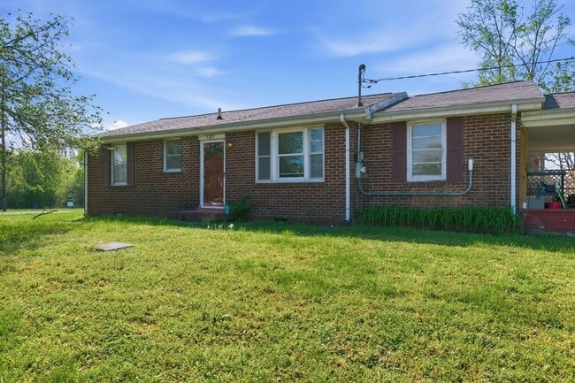 Photo - Charming 2b/1b Home in Old Hickory