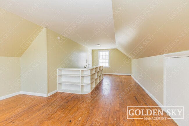 Foto del edificio - 2208 S Pershing Dr