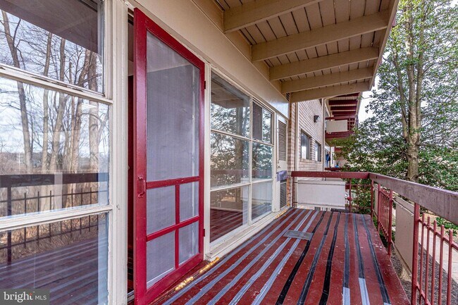 Building Photo - 4305 Americana Dr