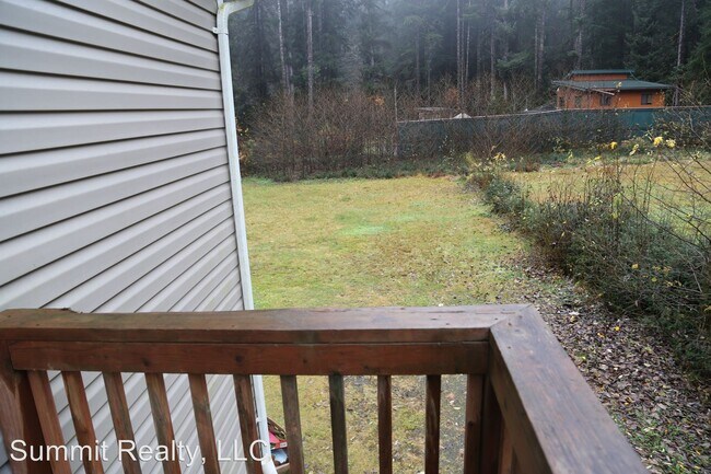 Building Photo - 4433 Windfall Ave
