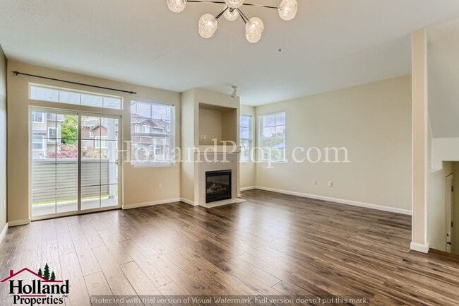 Building Photo - Lovely 4 bedroom in the Progress Ridge com...