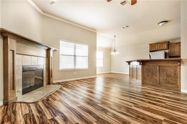 Foto del edificio - 1421 Baycharter Street