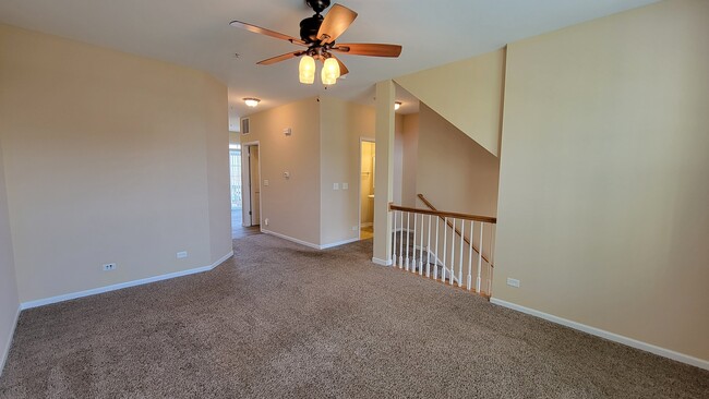 Building Photo - 2236 Beresford Dr