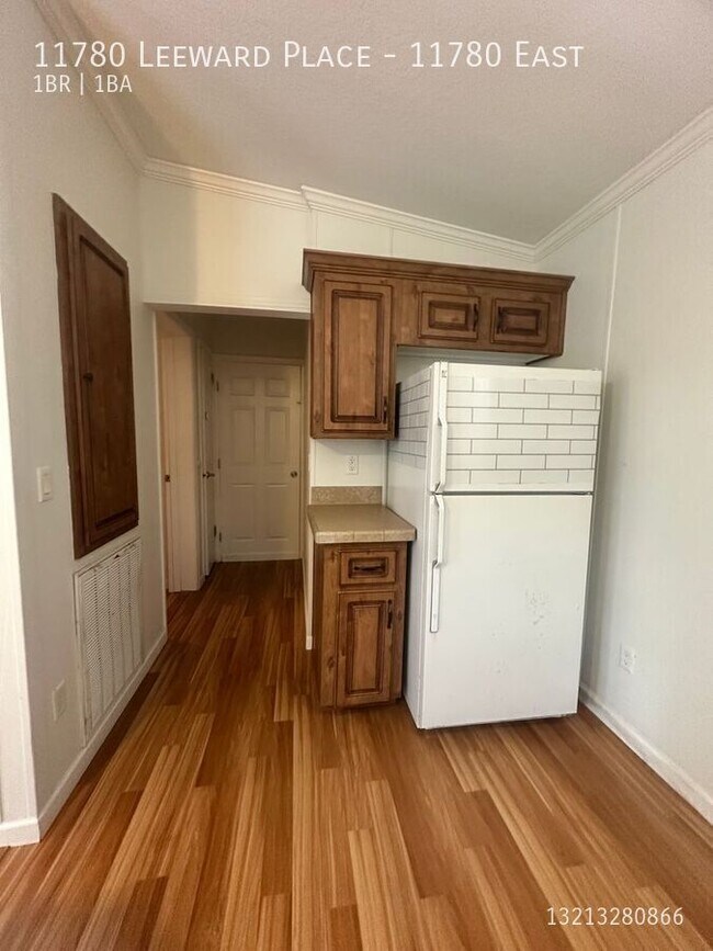 Foto del edificio - 11780 Leeward Pl