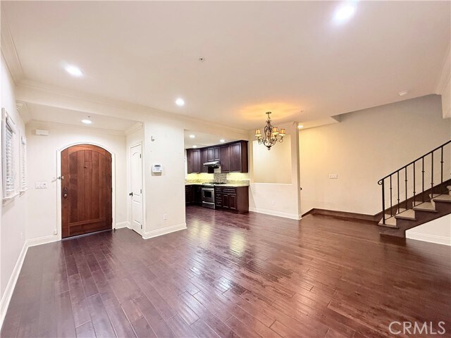 Foto del edificio - 2454 Oswego St