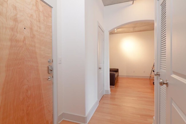 Foto del edificio - 1901 Post Oak Blvd