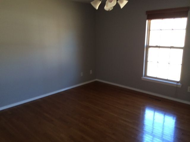 Foto del edificio - Cute 2 bedroom home on Sunshine St