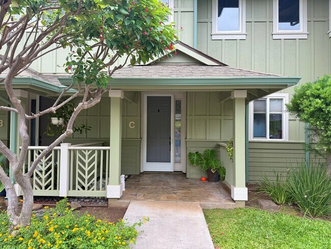 Building Photo - 3 Bedrooms / 2.5 Bathrooms Townhome at Ili...