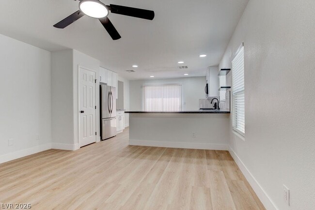 Building Photo - 8765 First Lady Ave