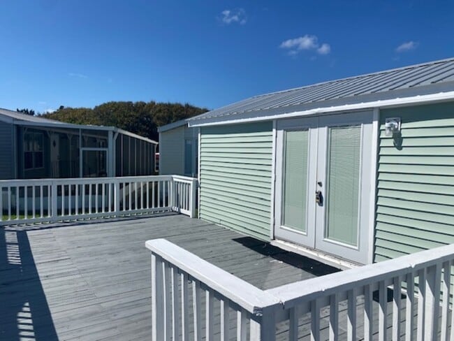 Building Photo - 4825 A1A South, unit 64