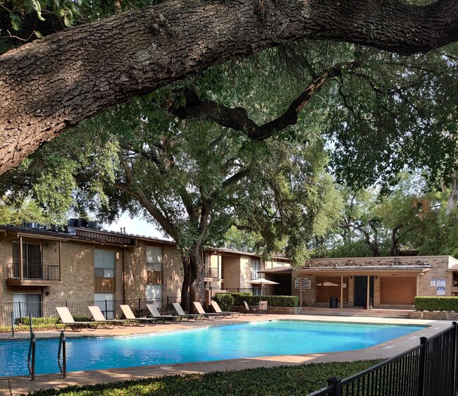 La Paloma Apartments - San Antonio, TX | Apartments.com