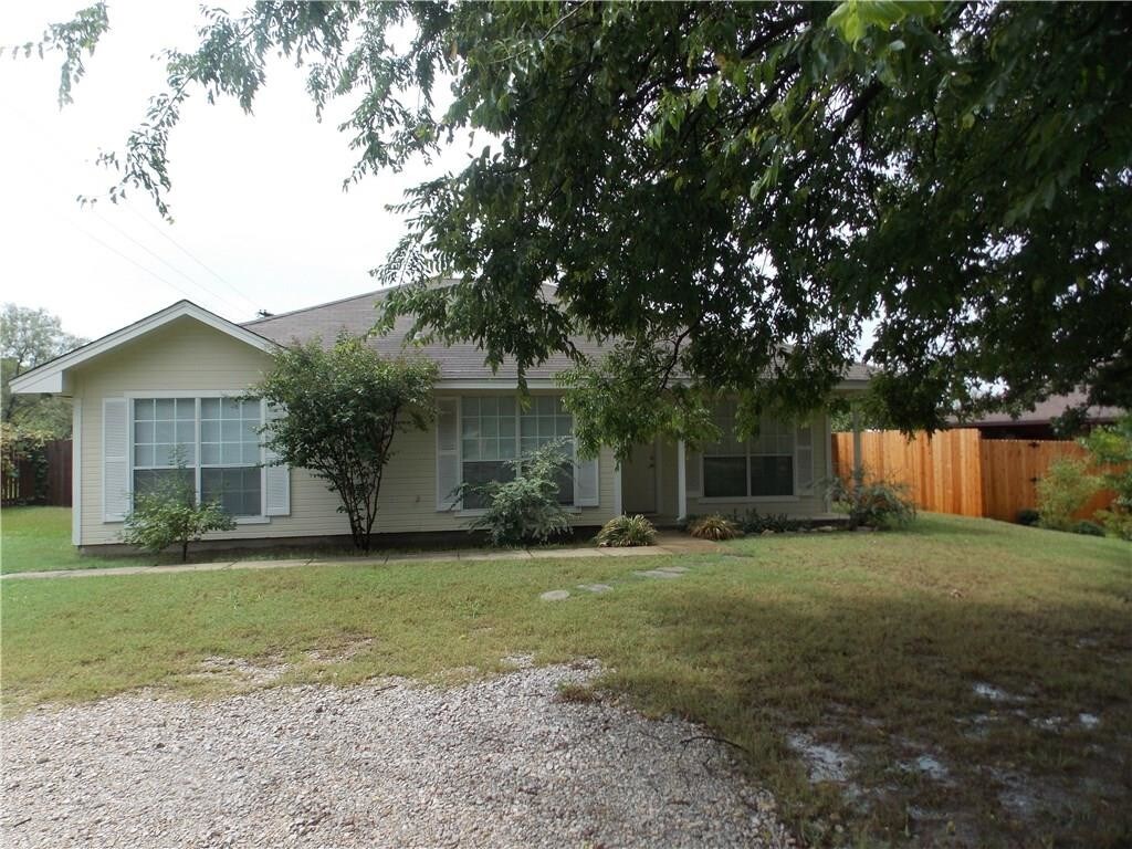 Foto principal - 651 Lakeshore Blvd