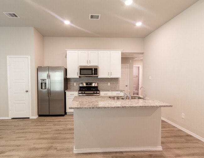 Foto del edificio - 1218 Colt Canyon Dr