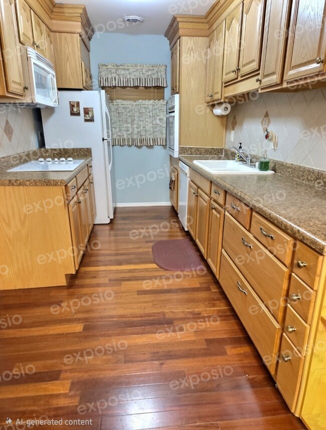 Building Photo - 6016 Murray Hill Dr