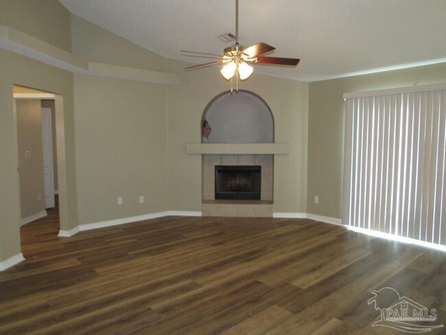 Building Photo - 5074 Terra Lake Cir
