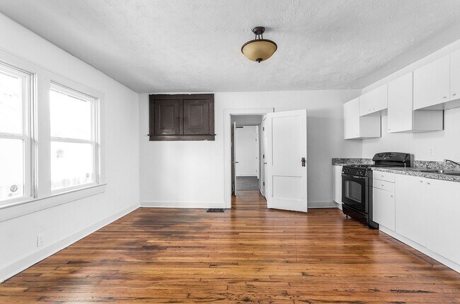 Building Photo - 2538 Brookside Pkwy N Dr