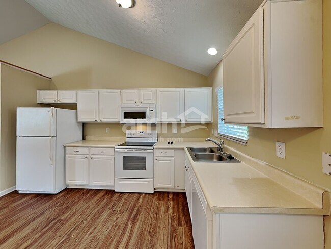 Foto del edificio - 9283 Ruston Ln
