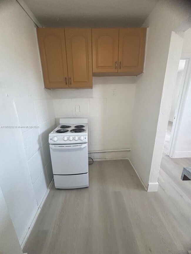 Foto del edificio - 220 SW 18th Ave