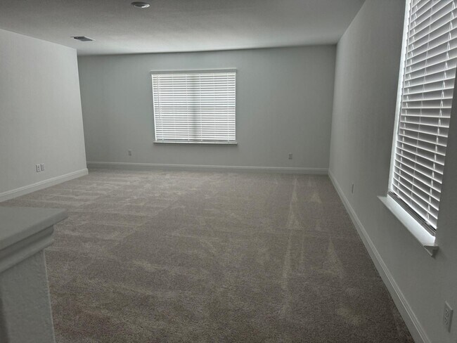 Game Room - 1620 W Kerr Pass