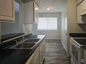 Building Photo - 398 Duroux Rd