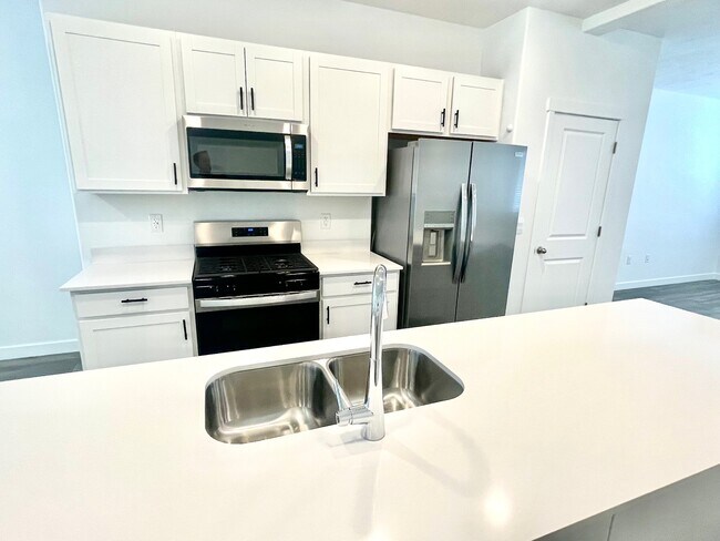 Foto del edificio - 3917 N Cougar Ln