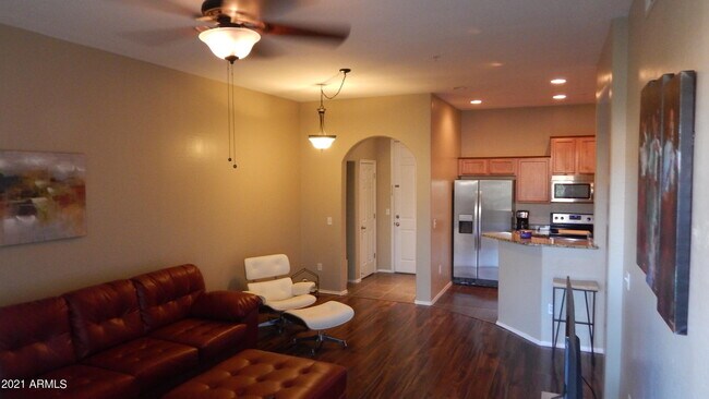 Building Photo - 14575 W Mountain View Blvd