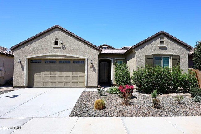 Building Photo - 2516 E King Bird Dr