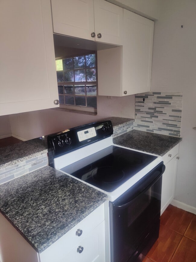 Foto del edificio - 2603 Walker Dr