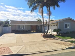 Building Photo - 6542 Bishop Dr