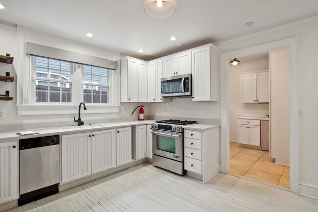 Photo - 3 Bed, 2 Bath Home in Greenville is Available