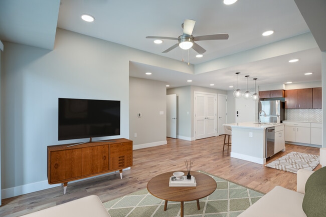 Open Floor Plan - Flatiron Flats Apartments