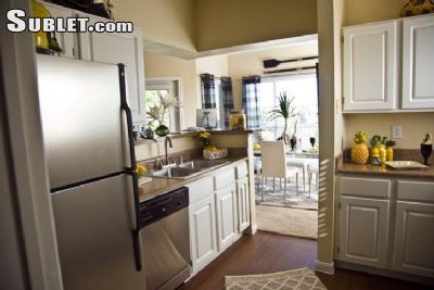 Fotografía del edificio - 411 Buckingham Rd