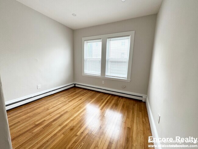 Foto del edificio - 57 Burrell St