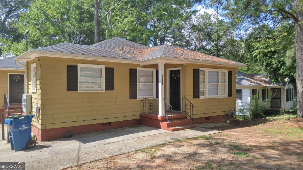 Foto principal - 2641 Acadia St