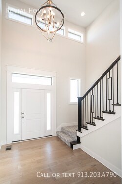 Foto del edificio - 17648 Crystal St