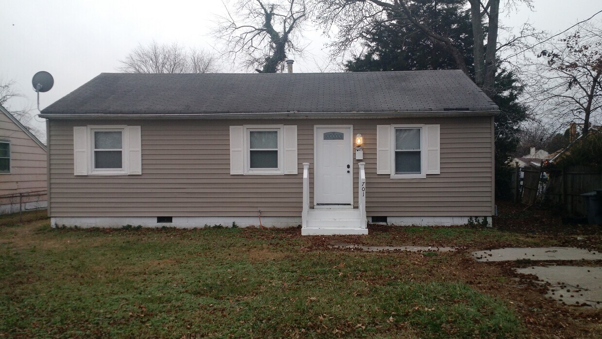 Building Photo - 701 Westwood Avenue