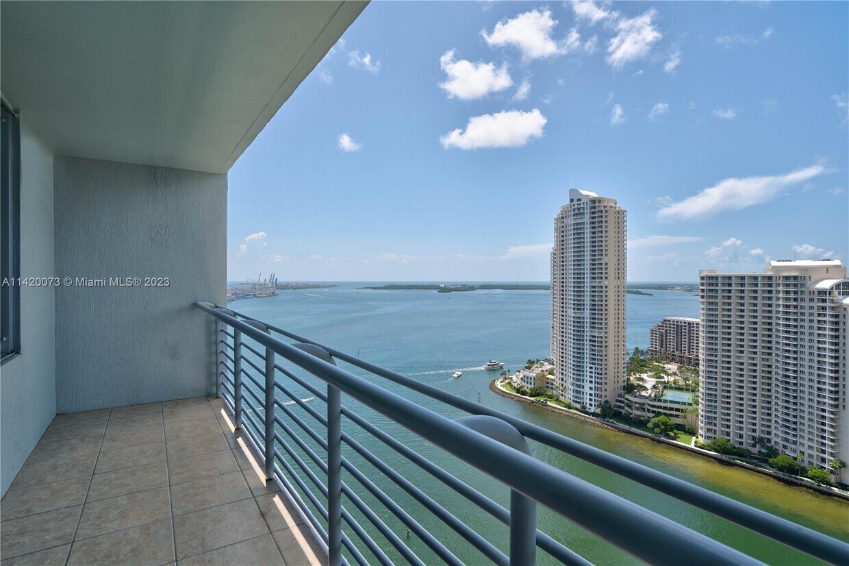 335 S Biscayne Blvd Unit 3103, Miami, FL 33131 Condo for Rent in